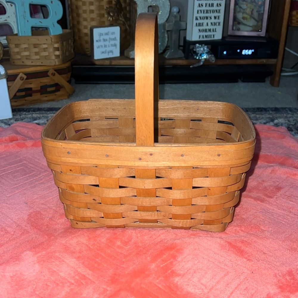 Longaberger medium spring basket